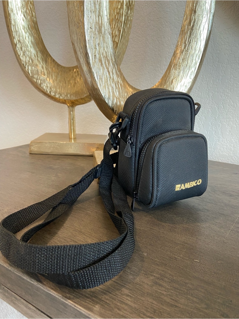 vintage ambico black camera case with strap